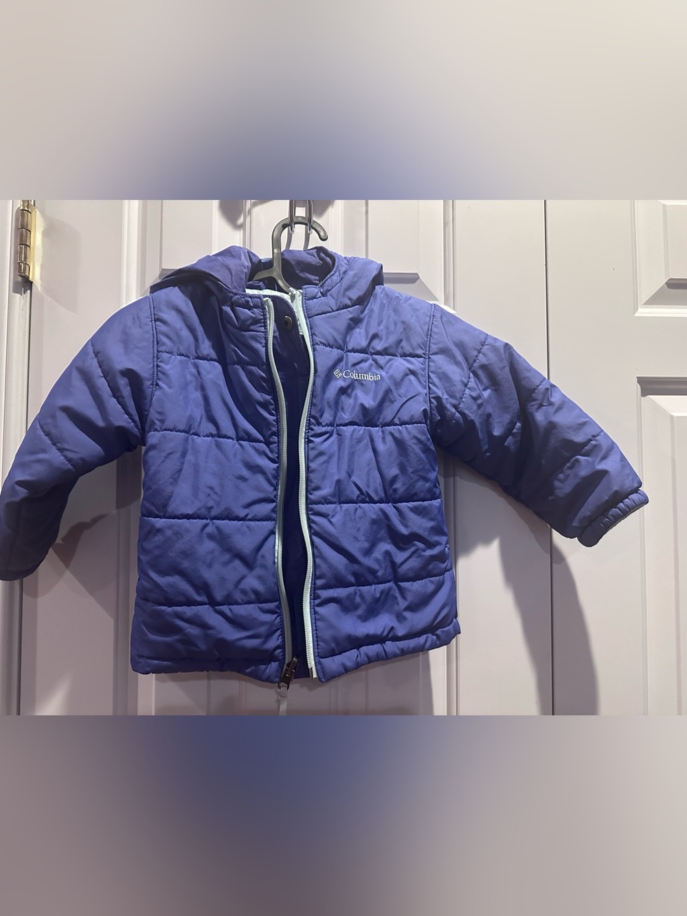 Columbia Girls' reversible Puffer Jacket in Purple - 3T toddler